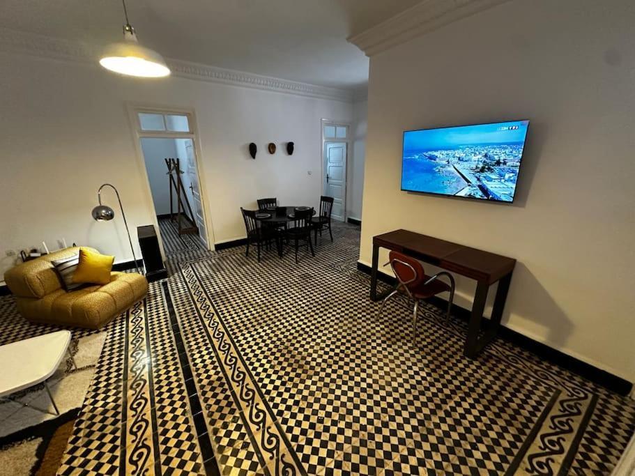 Cosy Spacious Apartments Medina Center 에사우이라 외부 사진