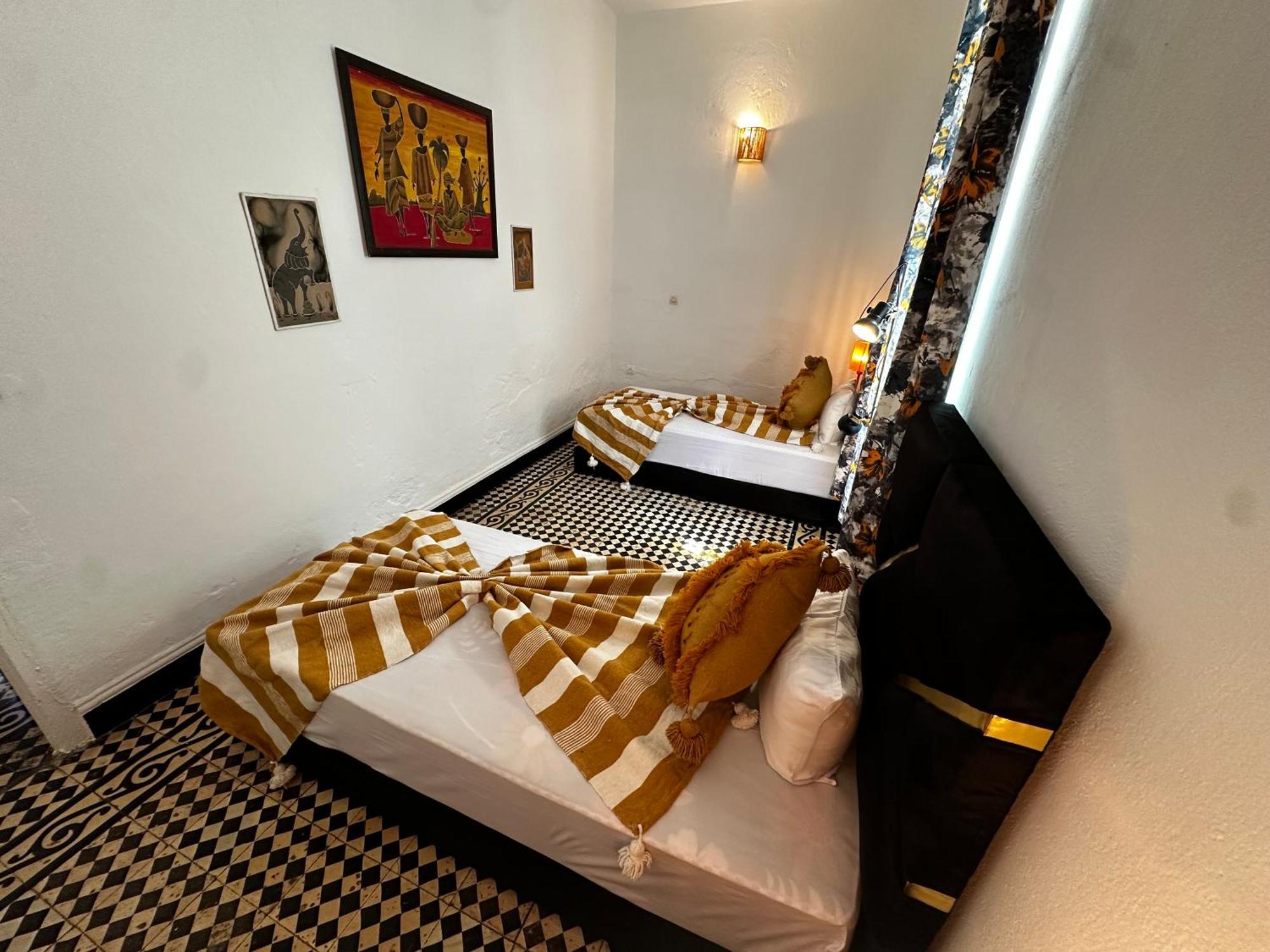 Cosy Spacious Apartments Medina Center 에사우이라 외부 사진