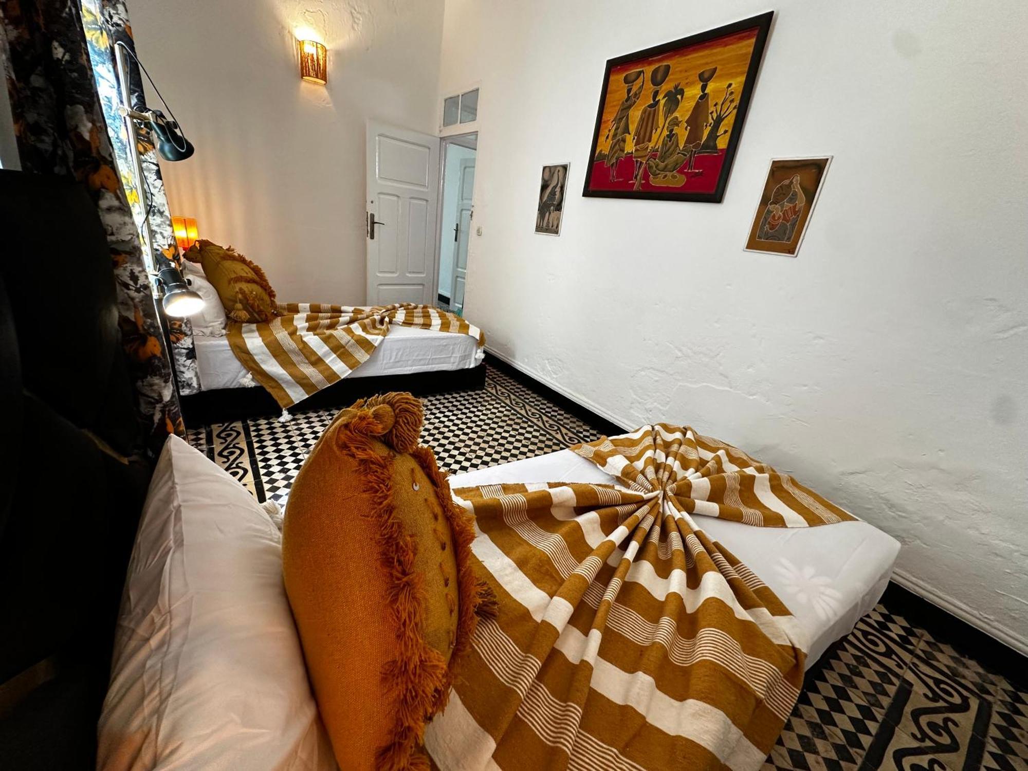 Cosy Spacious Apartments Medina Center 에사우이라 외부 사진