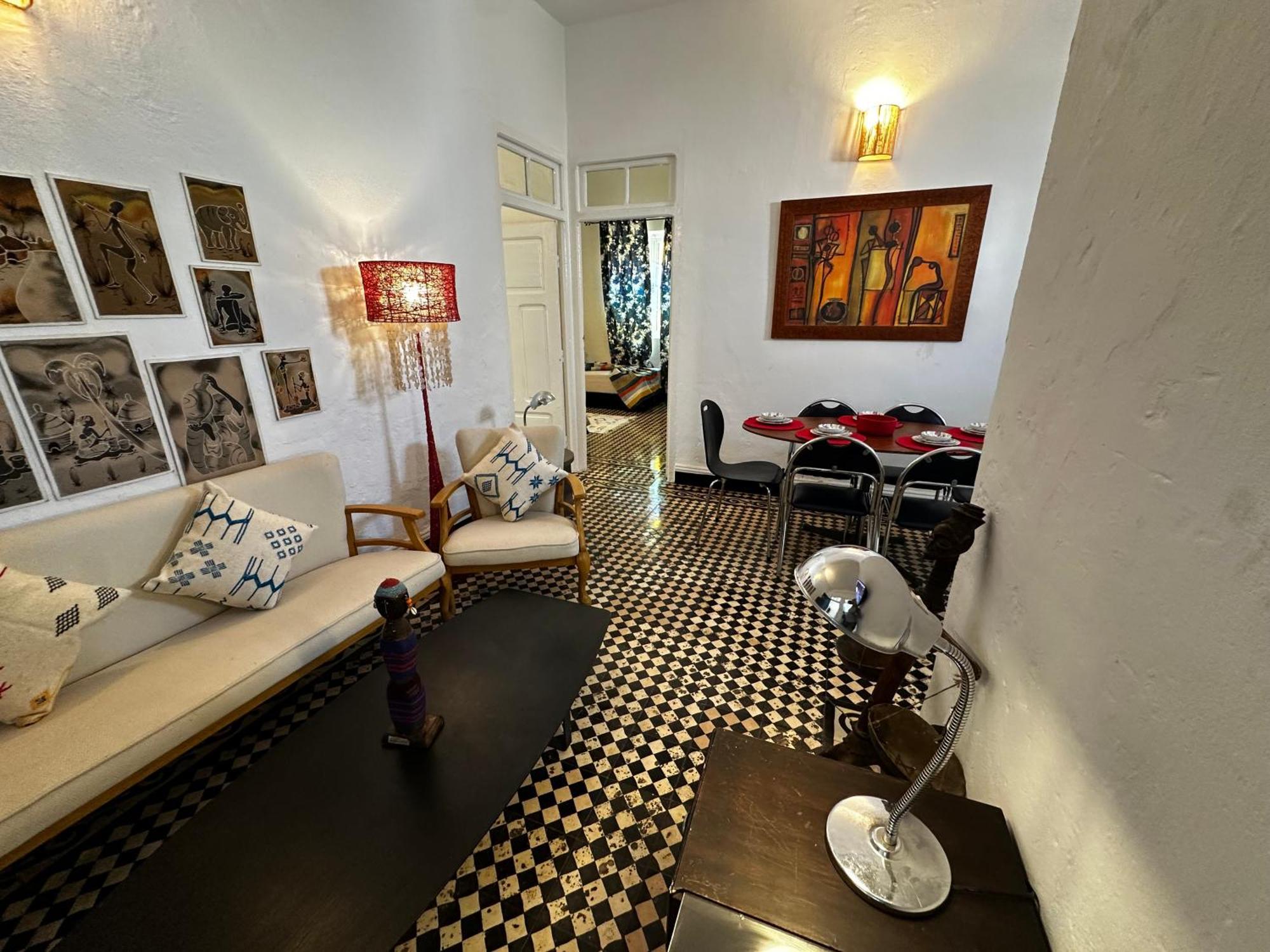 Cosy Spacious Apartments Medina Center 에사우이라 외부 사진